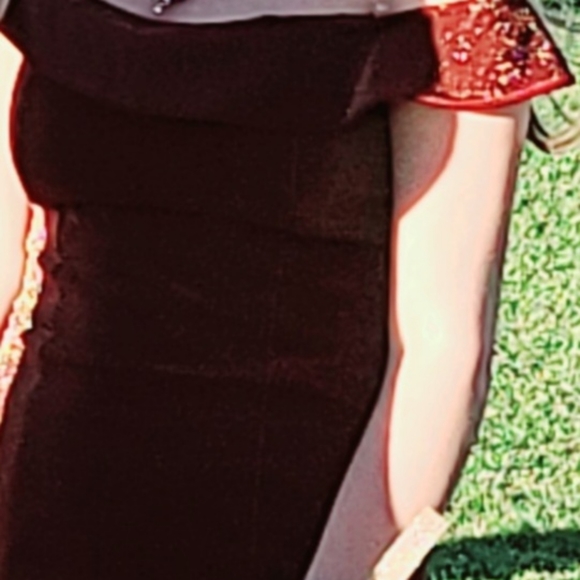 Prom Dress - Picture 4 of 4